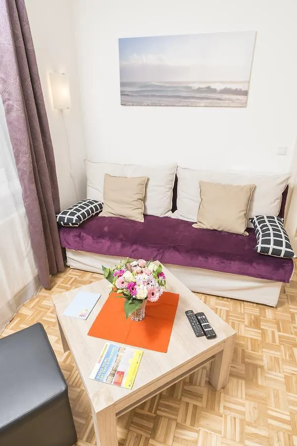 Hideaway Am Tabor Apartment Vienna Austria