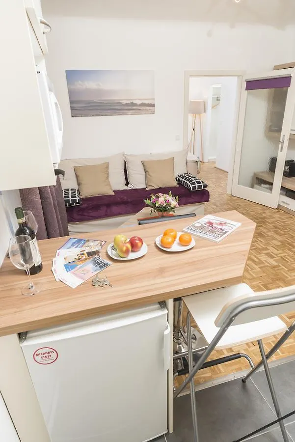 Hideaway Am Tabor Apartment Vienna 0*,  Austria