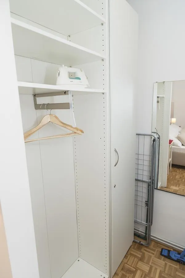 Hideaway Am Tabor Apartment Vienna