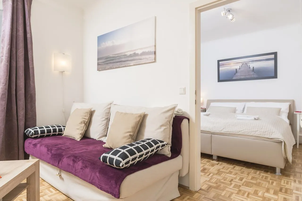 Hideaway Am Tabor Apartment Vienna